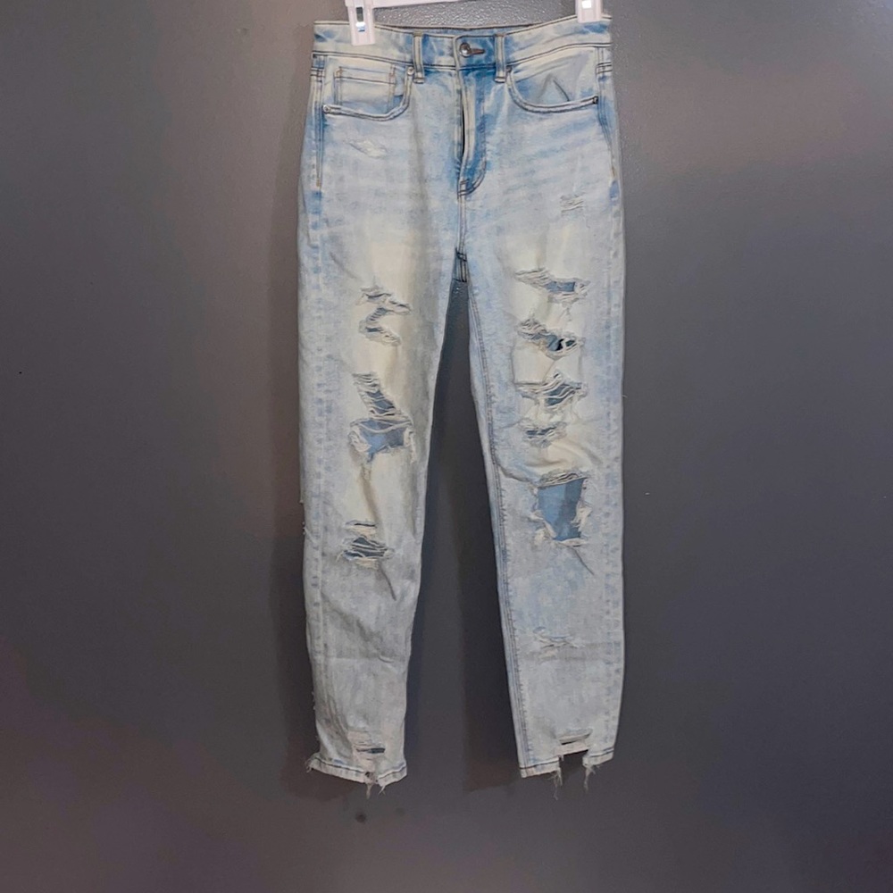 American Eagle boyfriend jeans